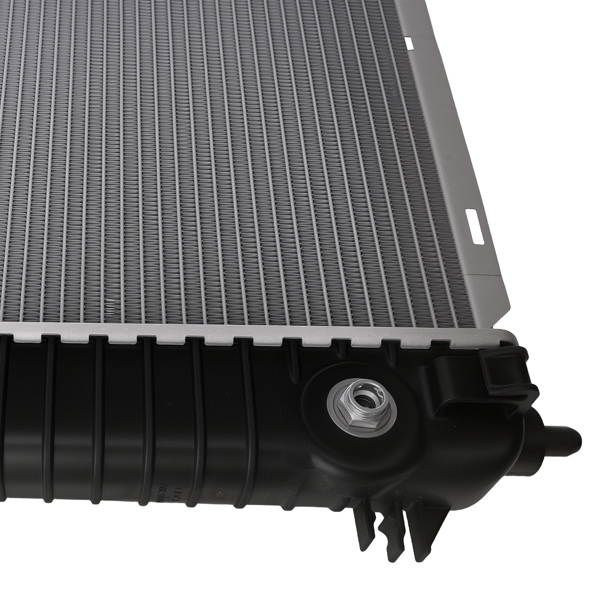 Engine Radiator fit for Chevrolet Suburban 3500 HD 6.0L 2016-2019 All Models CU13569-4