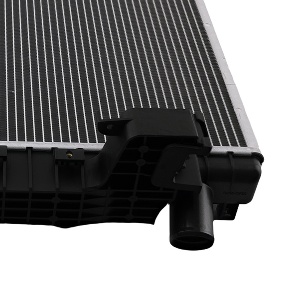 Aluminum 2 Row Radiator Assembly fit for RAM 2500 3500 4500 5500 13-18 6.7L 8013490-8