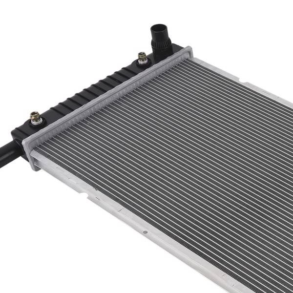 Aluminum Radiator Assembly fit for Express Savana 2500-4500 6.0L 2004-18 89019353-3