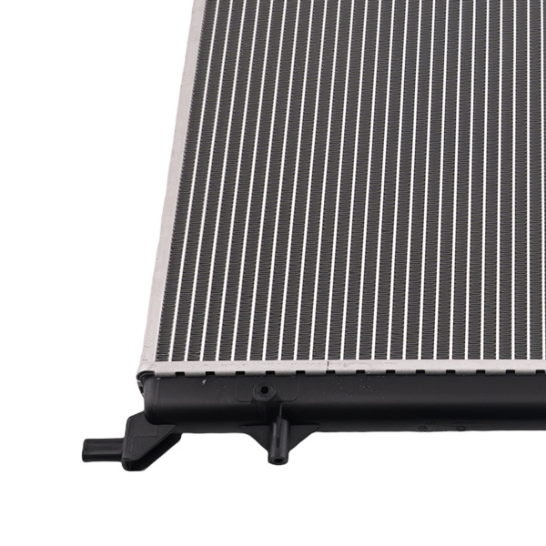 Aluminum Radiator fit for VW Jetta 2.0 2.5 2011-2015 5C0121251D 5C0121251E-3