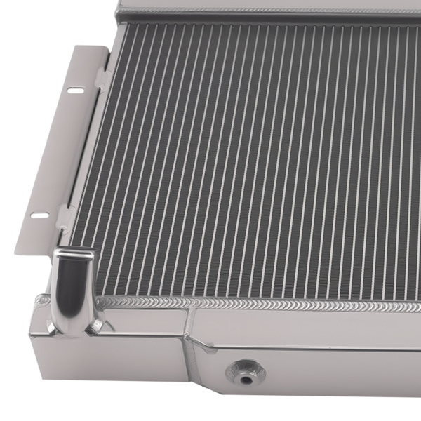 3 Row Aluminum Radiator fit for Jeep CJ7 Scrambler L6 4.2L 5.0L 1976-1986 DPI583-2