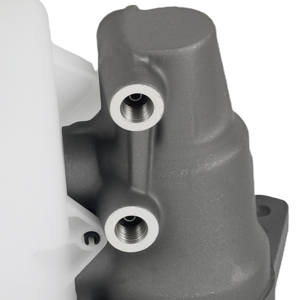 Aluminum Brake Master Cylinder  w/ Reservoir fit for Toyota Tacoma 2.7L 4.0L 2005-07-4