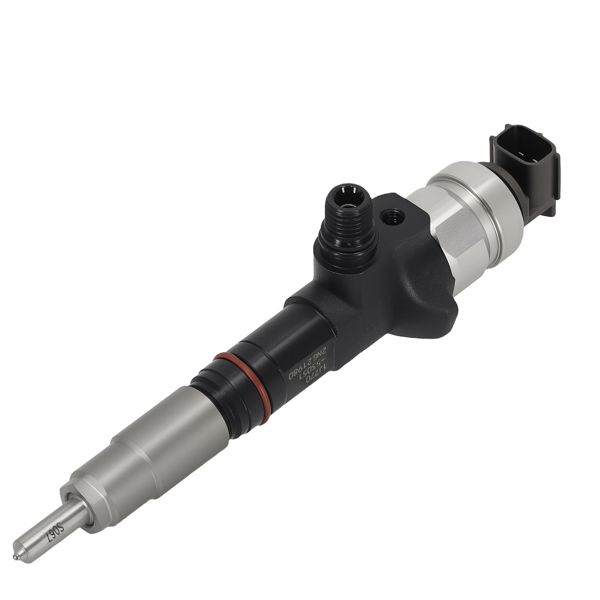 Diesel Fuel Injector fit for Kubota M6060HD M7060HD Tractor V3307 Engine 1J770-53051-3