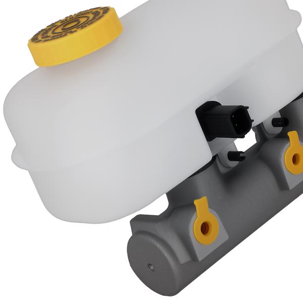 Brake Master Cylinder w/ Reservoir fit for Dodge Durango 1999-2003 M134437 102967-4