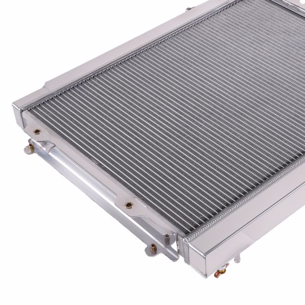 3 Row Coolant Radiator fit for Toyota Tacoma 2.4L 2.7L 3.4L 1995-2004 DPI1778-6