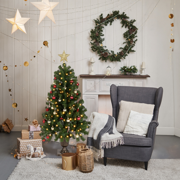 4ft  绿色  120灯 暖色8模式  211枝头 奖杯盆底座 PVC 圣诞树 英规-5