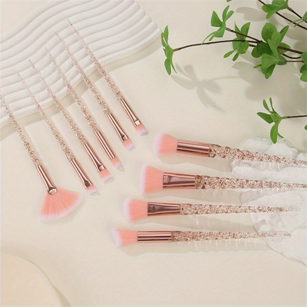 10PCS粉红色水晶化妆刷套装，配有螺旋软刷头+ 2PCS可爱的大桃子美容混合器-钻石粉刷和超软不吸收化妆海绵-9