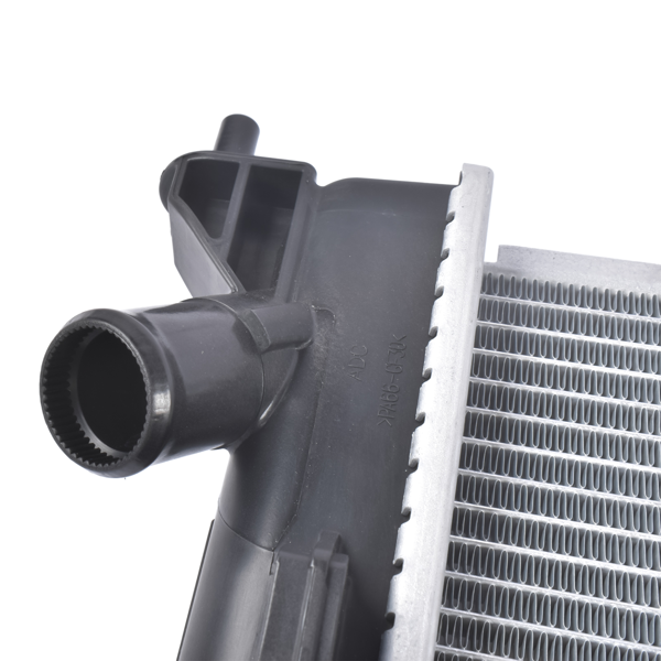 散热器 Radiator without Oil Cooler Fit for Kia Forte Sedan 2019-2023 Elantra 2017-2020 Elantra GT 2018-2020 2.0L 25310-J7000 25310 J7000 25310J7000-9