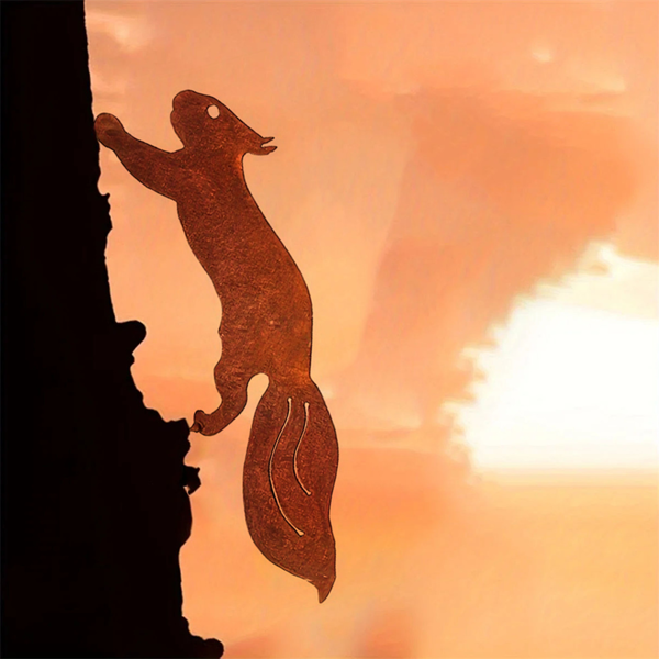 中文标题：CIFbuy复古树桩边桌 手工铁艺镂空松鼠设计 适用于客厅露台卧室(TikTok、temu下自提)-4