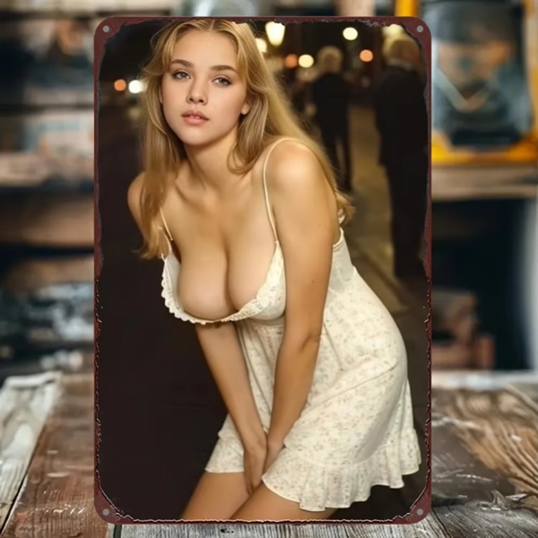 CIFbuy复古金发女郎城市夜景铝制墙面装饰(TikTok、temu下自提)-4