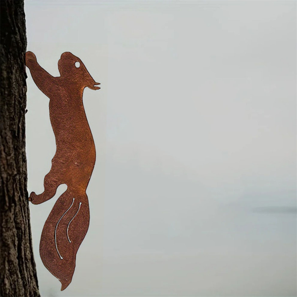 中文标题：CIFbuy复古树桩边桌 手工铁艺镂空松鼠设计 适用于客厅露台卧室(TikTok、temu下自提)-10