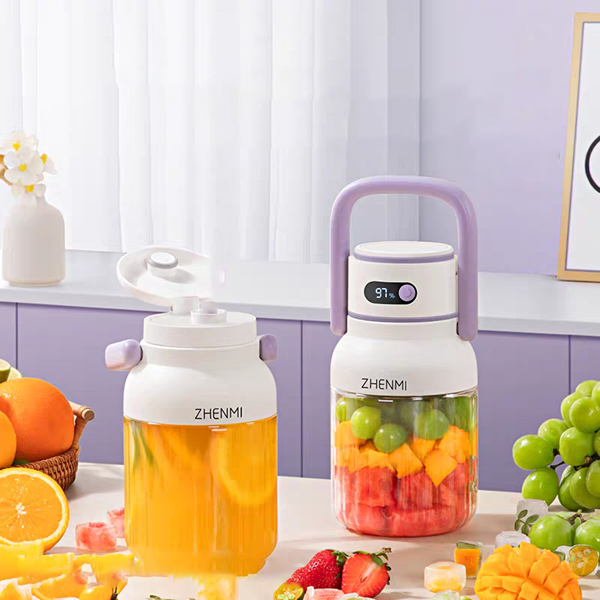 便携式搅拌机，个人奶昔与冰沙专用机，无线设计，33盎司不含双酚A容器，防漏盖带饮用嘴，USB-C充电，易清洁部件 - 紫色款-4