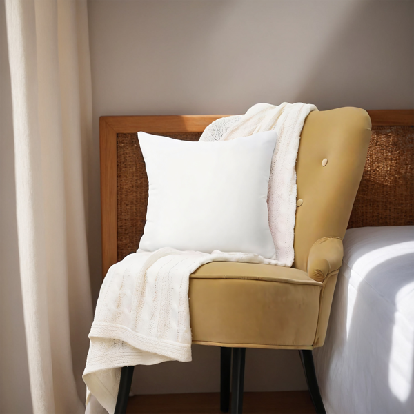 为您带来加倍的舒适。这套两只装20英寸白色抱枕内胆，蓬松度极佳，能瞬间提升沙发与床铺的温馨感。无枕套设计，鼓励创意混搭，满足季节更换或风格焕新的需求。-4