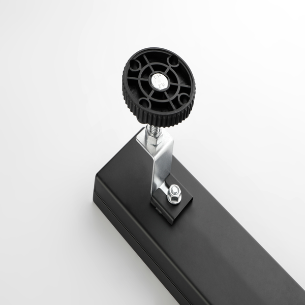 28英寸线性淋浴地漏，带可拆卸方格纹格栅，304不锈钢材质，配毛发过滤网与调平脚，哑光黑色-9