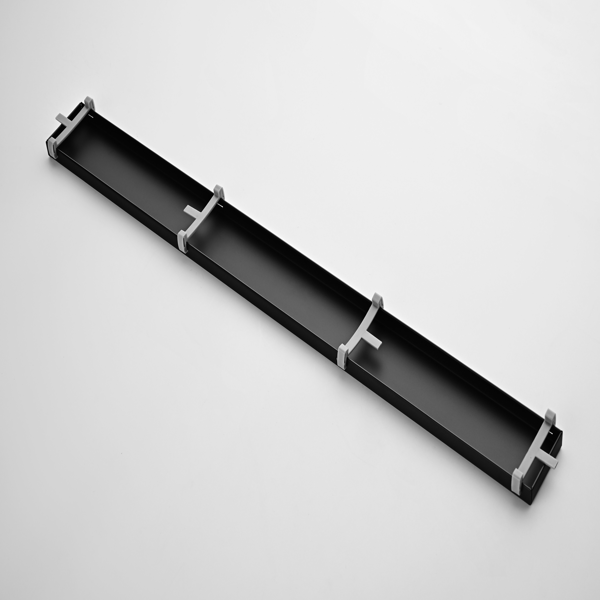 24英寸线性淋浴地漏，带二合一平面/嵌砖两用可拆卸盖板，304不锈钢材质，配毛发过滤网与调平脚，哑光黑色-9