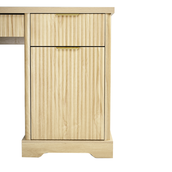 55英寸现代波纹办公桌，带储物柜和抽屉，电脑书桌，配备电源插座、洞洞板、内置置物架和键盘托盘，适用于书房、客厅、家庭办公室，浅橡木色。-17