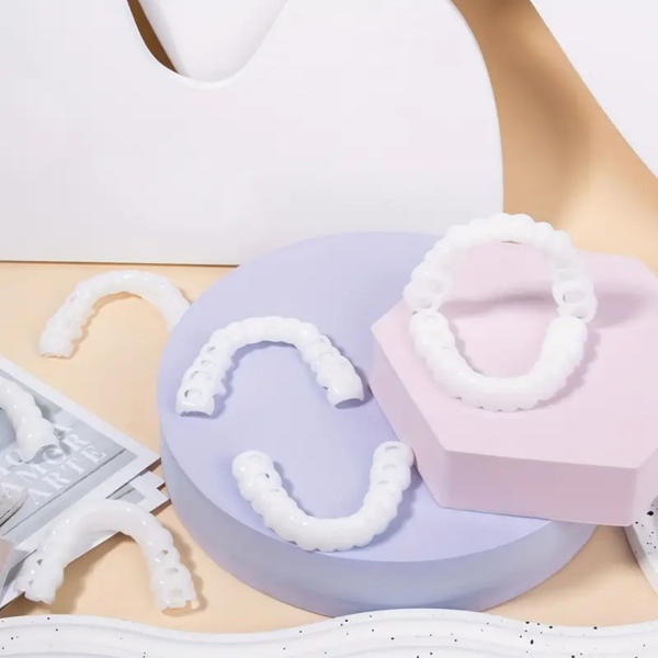 “隐形牙套——带收纳盒的软硅胶正畸护齿套”-7