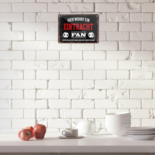 CIFbuy 复古足球主题金属锡牌法兰克福球迷标语墙面装饰牌（TikTok、temu 下自提）-5