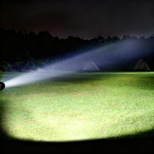 可充电聚光灯，超亮聚光手电筒，长续航聚光探照灯，户外手持LED手电筒，高流明，带太阳能电池板，适用于狩猎、露营、划船等活动。-12