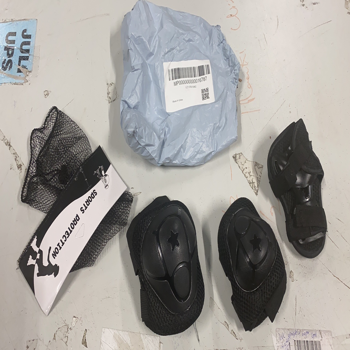 S码多色运动防护具DE复盘 黑色